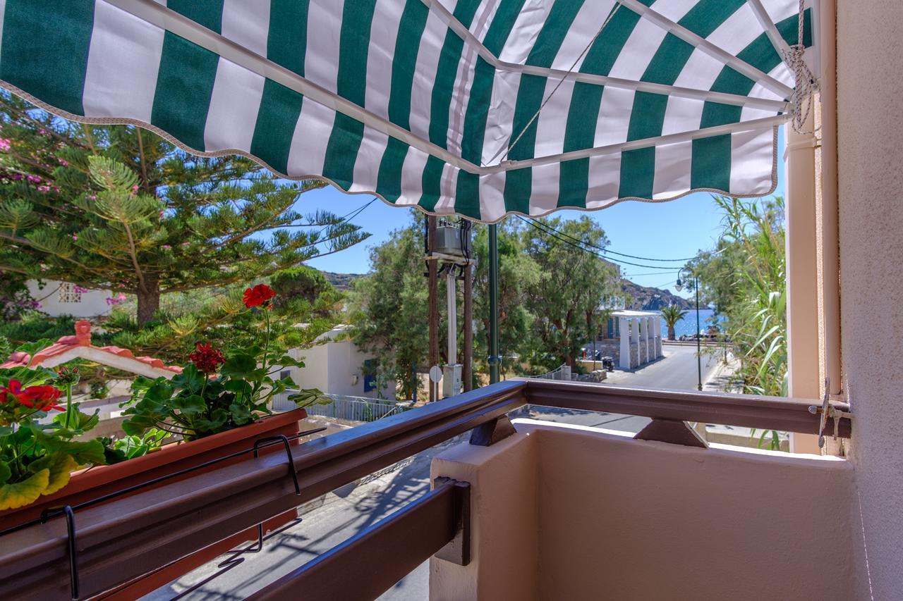 Aphrodite Hotel Syros Kini Exterior photo